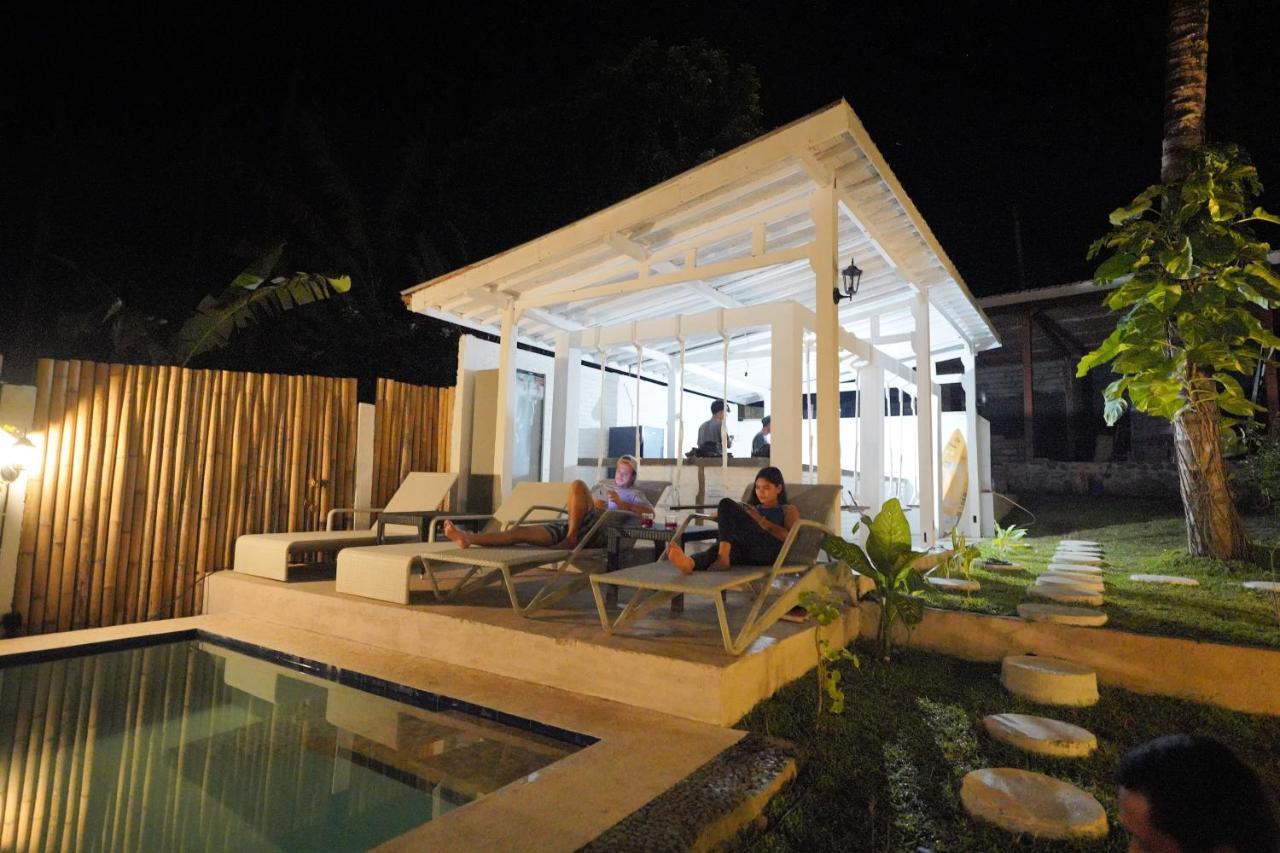 Hotel La Vie En Rose Senggigi Exterior foto